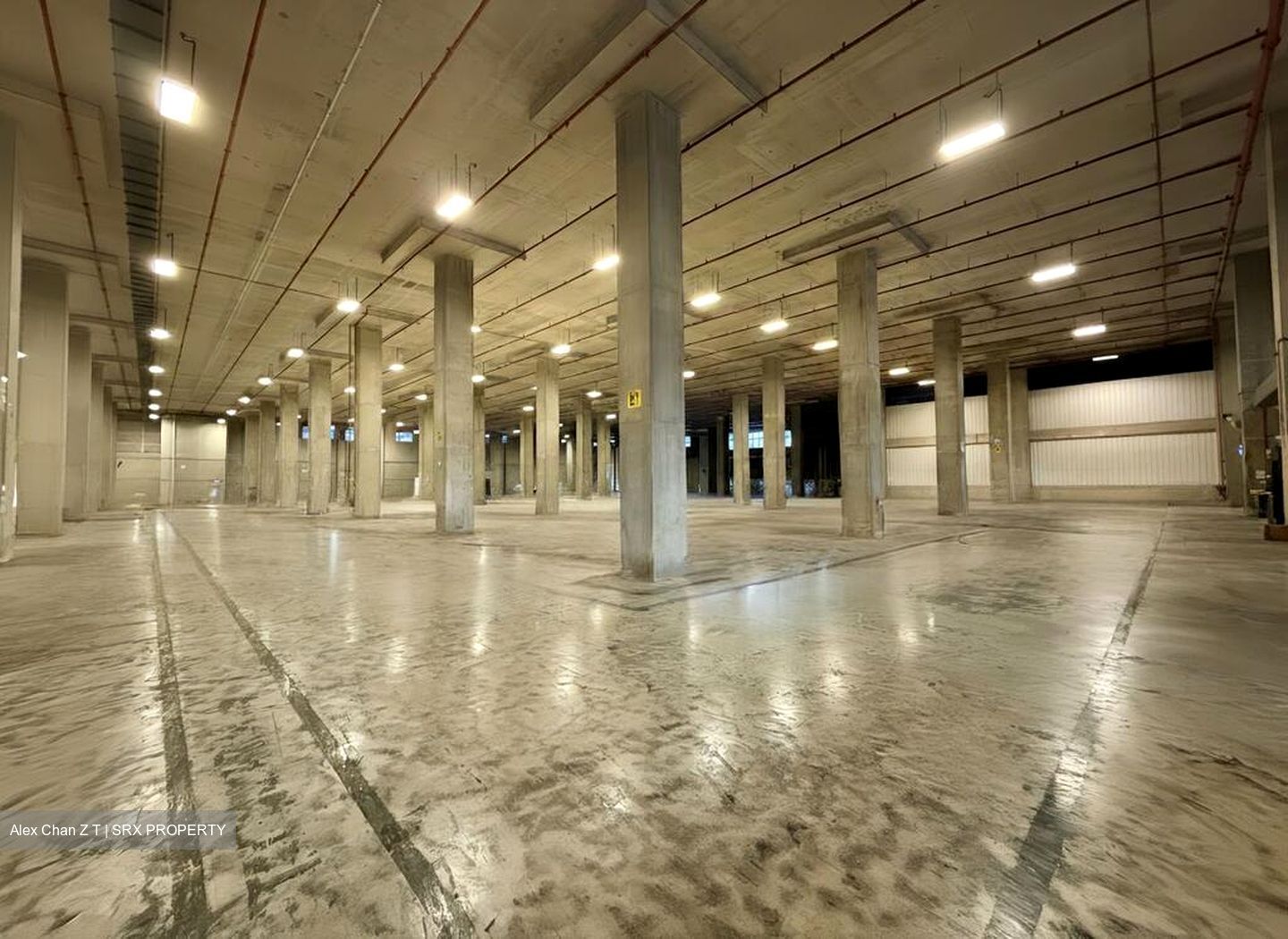Joo Koon MRT (D22), Warehouse #595633191